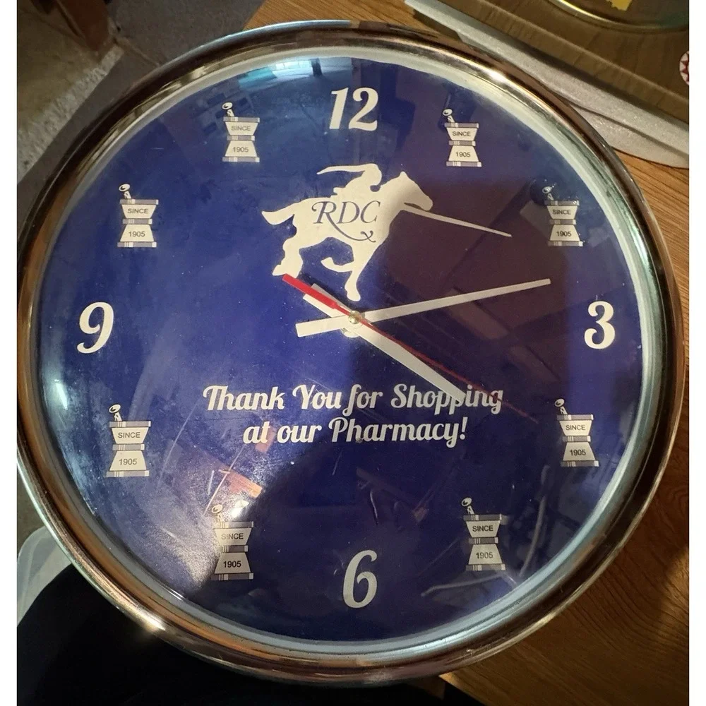 Vintage Rochester Drug Co Analog Wall Clock Battery Operated -‎ Works 11